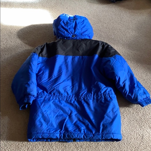 Snow jacket - Picture 3 of 4